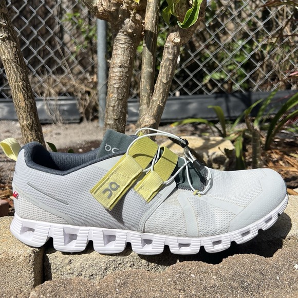 On Running Cloud Nexus Glacier Limelight 18.99499 Running Sneakers Men's Sz 12